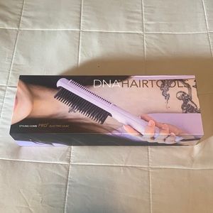 DNA Hair Tools Styling Comb Pro 2 Negative Ion Ceramic Technology Lilac. New.